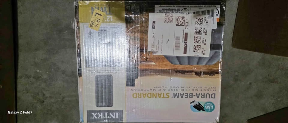 OPEN BOX Intex Dura-Beam Standard Twin Air Mattress