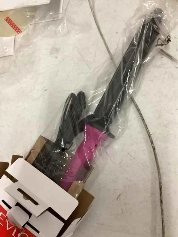 REVLON EASY HEAT 1" PRECISION CURLING IRON OPEN BOX - photo 2