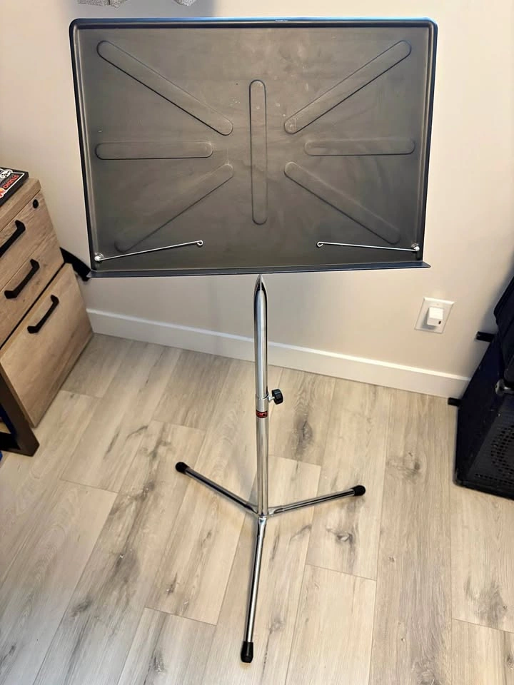 Adjustable Music Stand Dixon