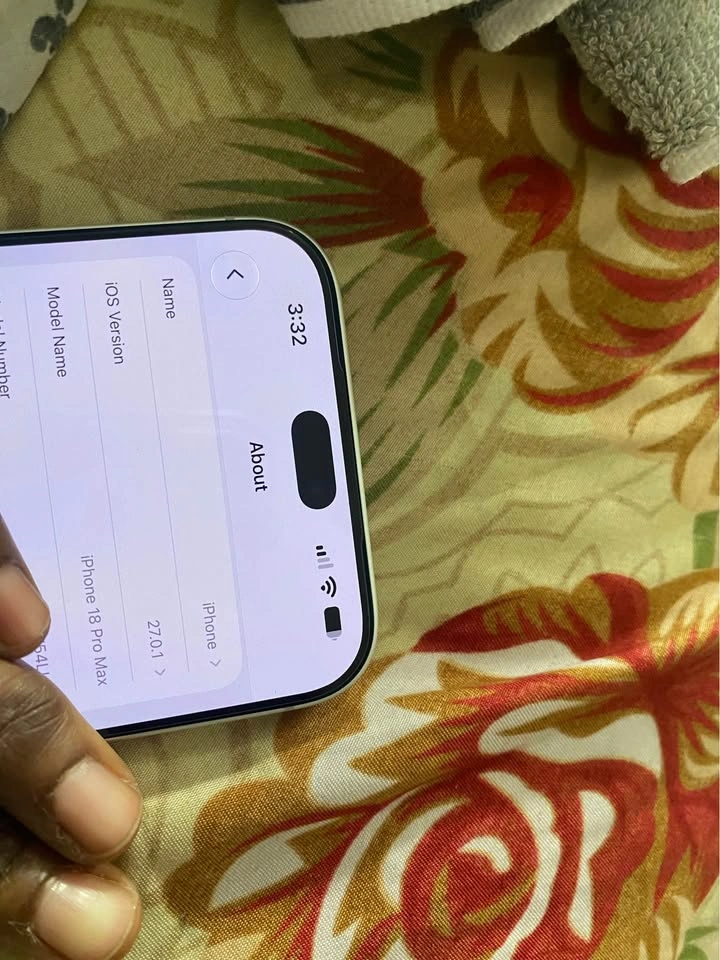 iPhone 18 pro max 256gb unlocked - photo 4