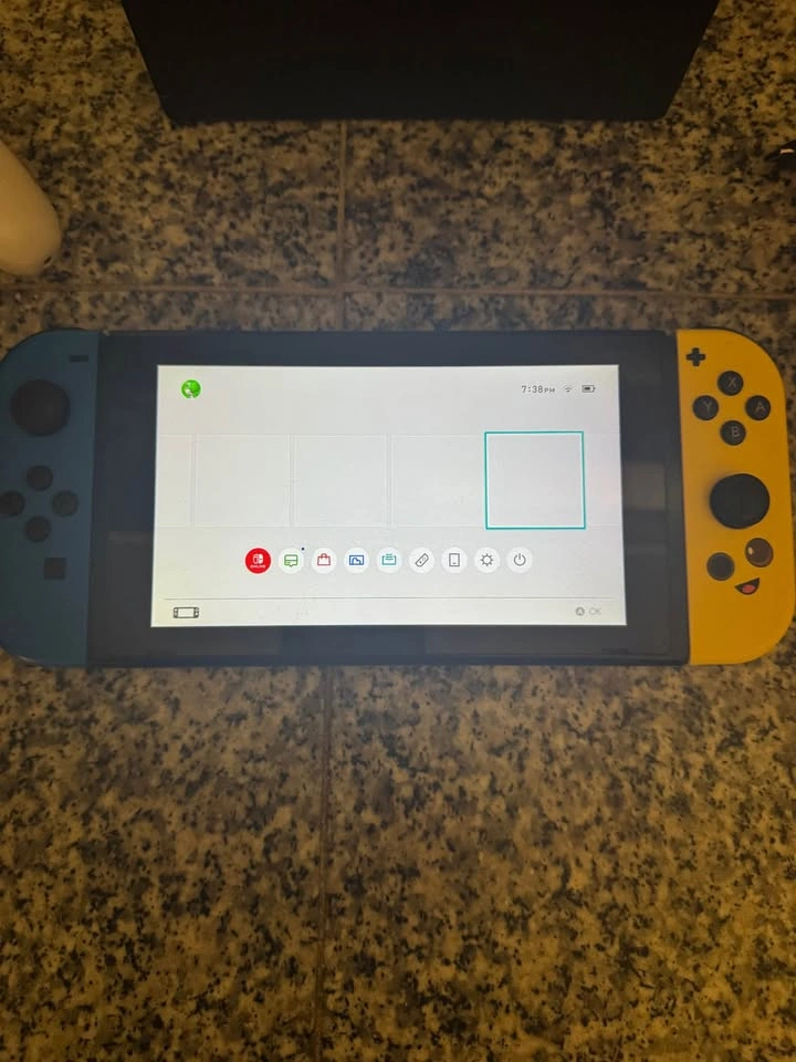 Nintendo switch bundle - Fortnite edition - photo 4