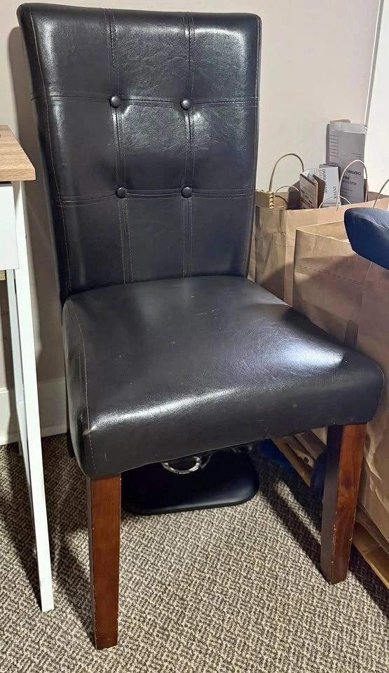 FREE Black Padded Dining / Accent Chair – Pickup Only