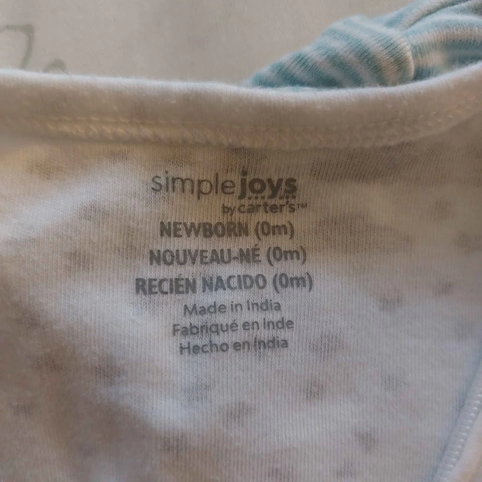 Carter baby onesies / sleepers - newborn size - photo 3