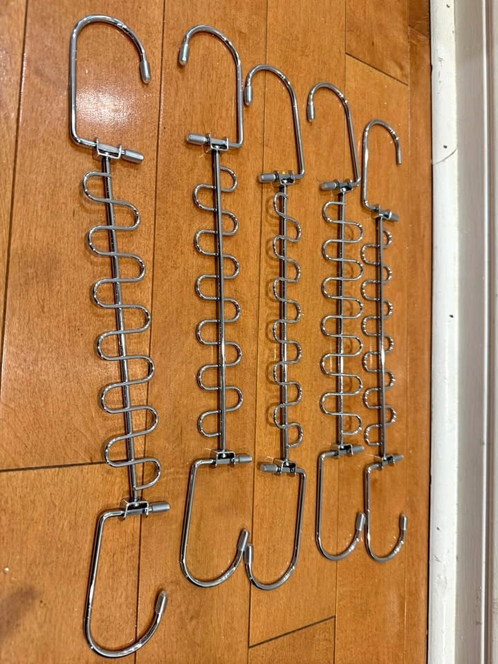 Metal Space Saving Clothes Hangers - Pack of 5