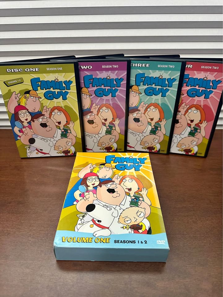 Family Guy Volume 1 DVD Set – Seasons 1 & 2 – 4 Discs