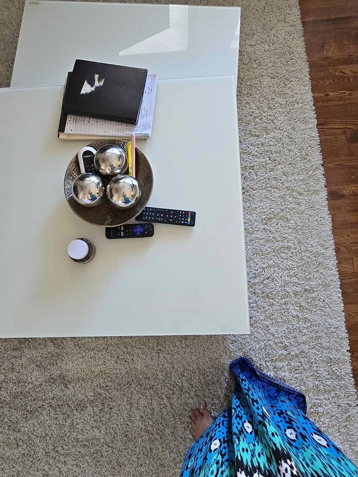 Elegant Centre Coffee Table