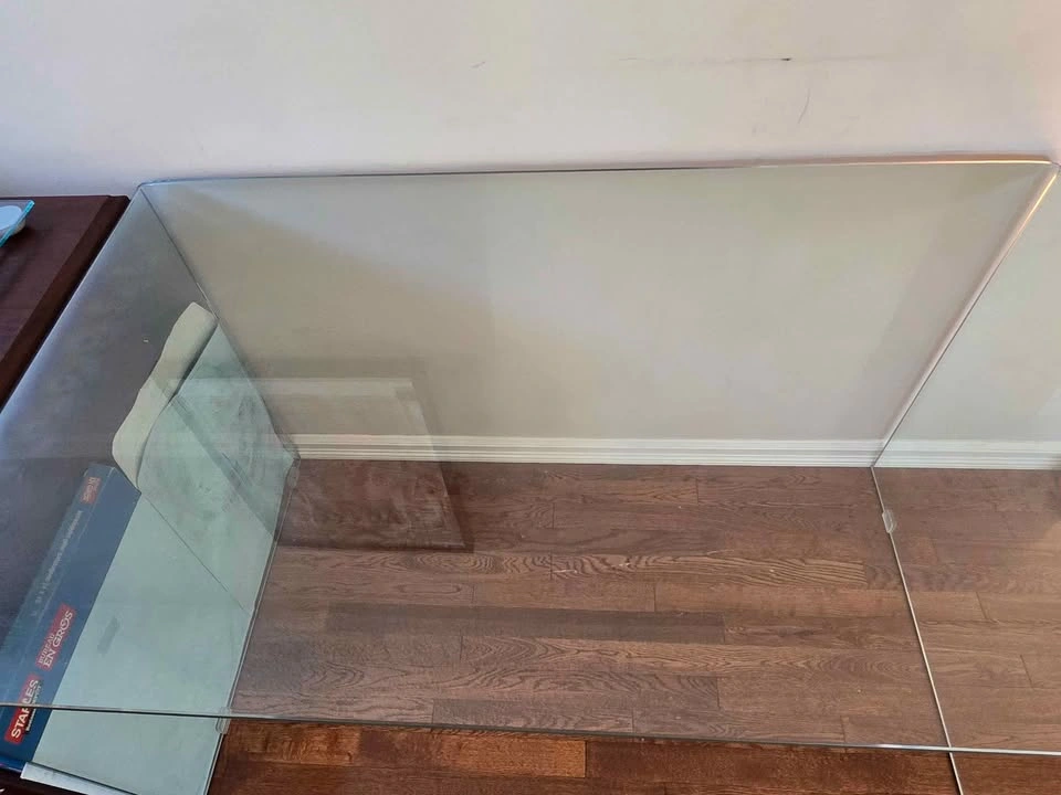 Transparent Clear Bent Tempered Glass Rounded Edges Desk - photo 2