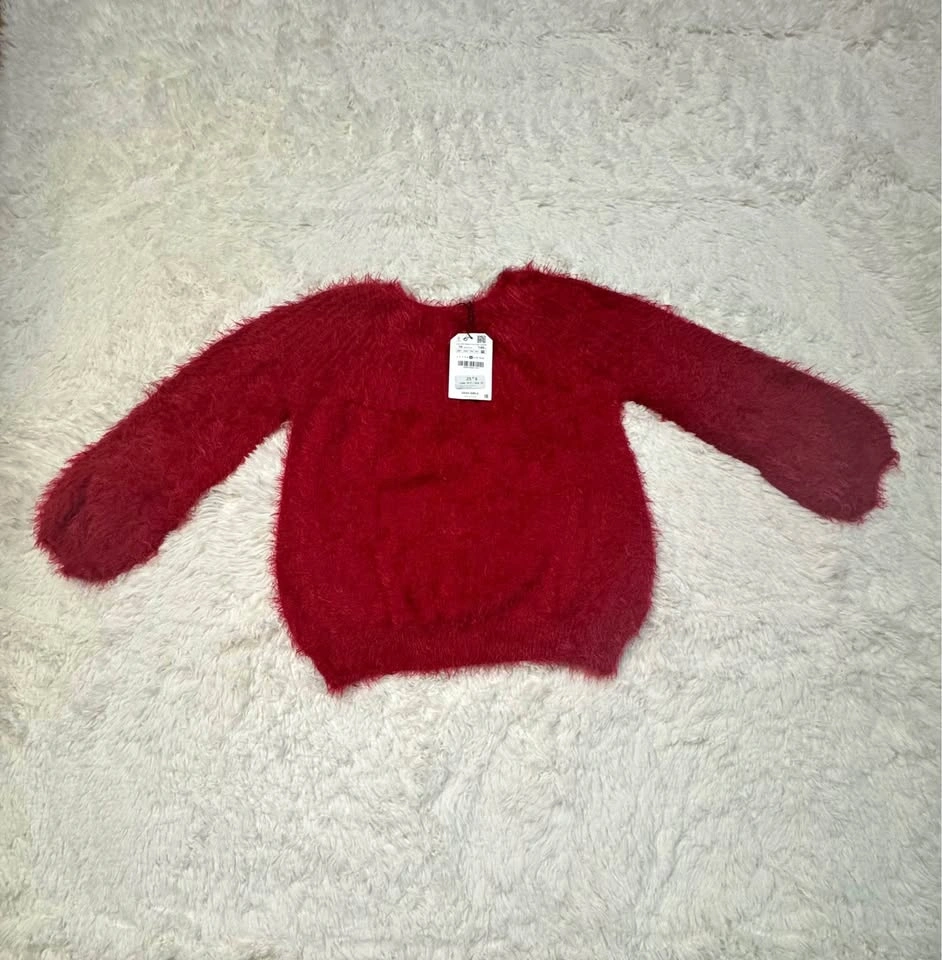 NEW Zara Girls Red Fuzzy Knit Sweater- Size 10 yrs/ 140 cm