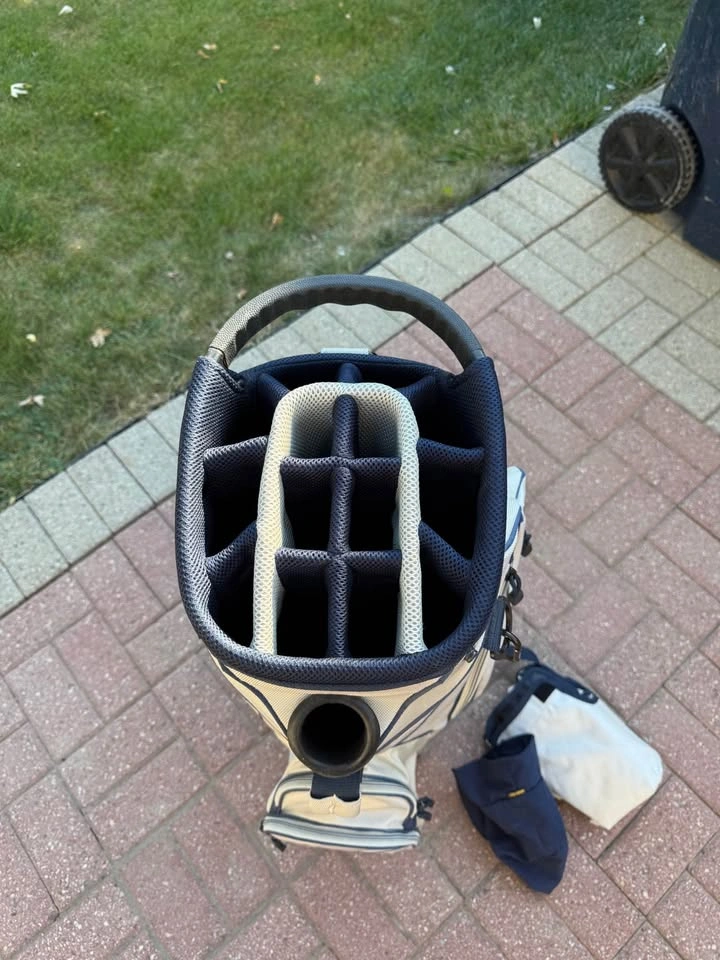 New Adams Golf Bag with Cover - photo 5