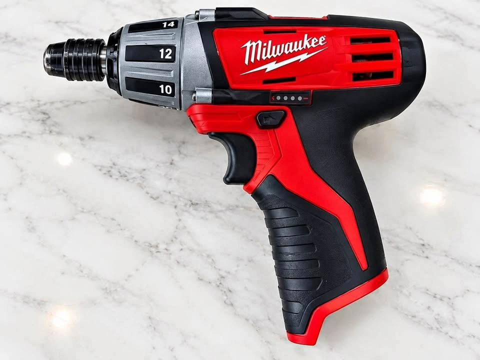 Milwaukee M12 Compact Drill Driver Tool
