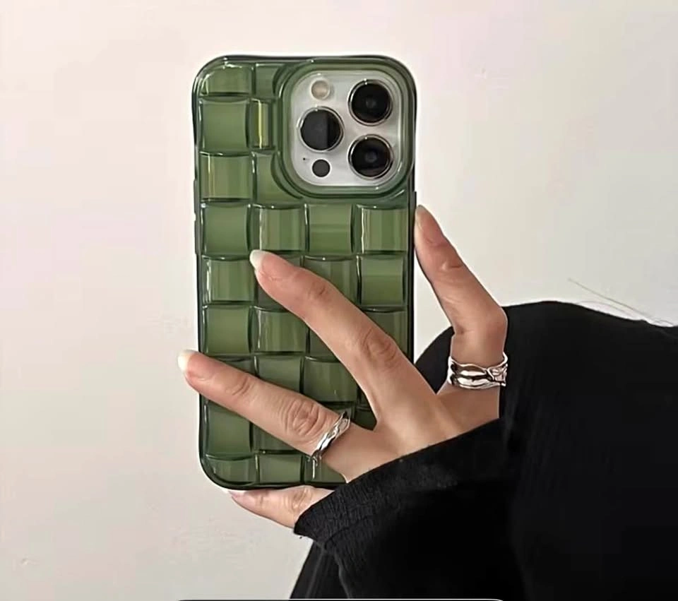 Trendy iPhone 16 PRO cases