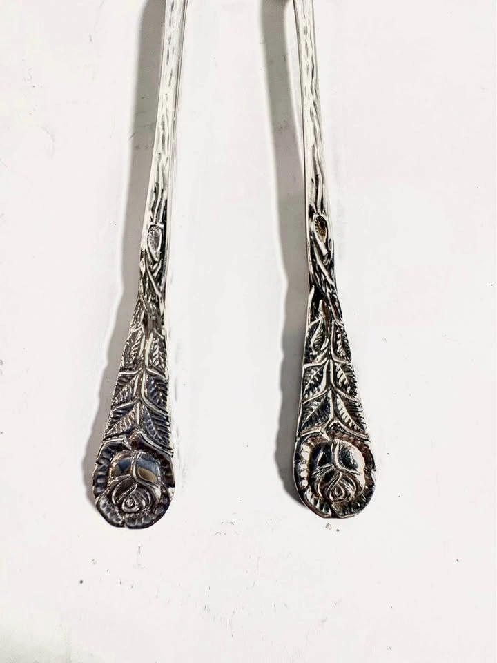 Oneida Community Vintage Silverplate Rose Cocktail Forks - Set o - photo 4