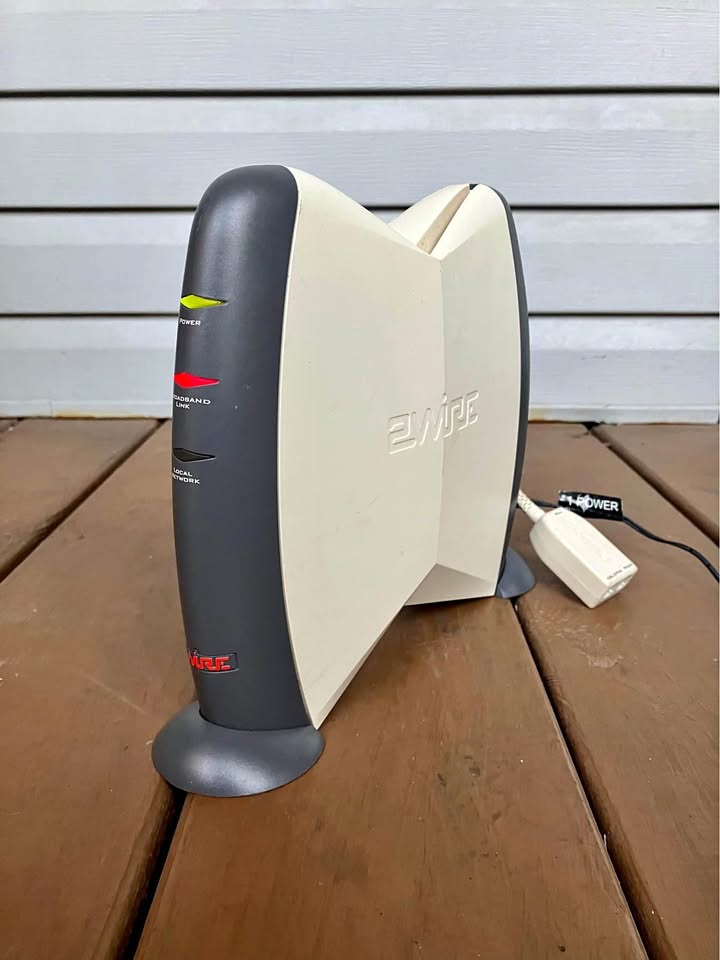 2Wire 1000SW Home Portal Modem - Excellent Condition