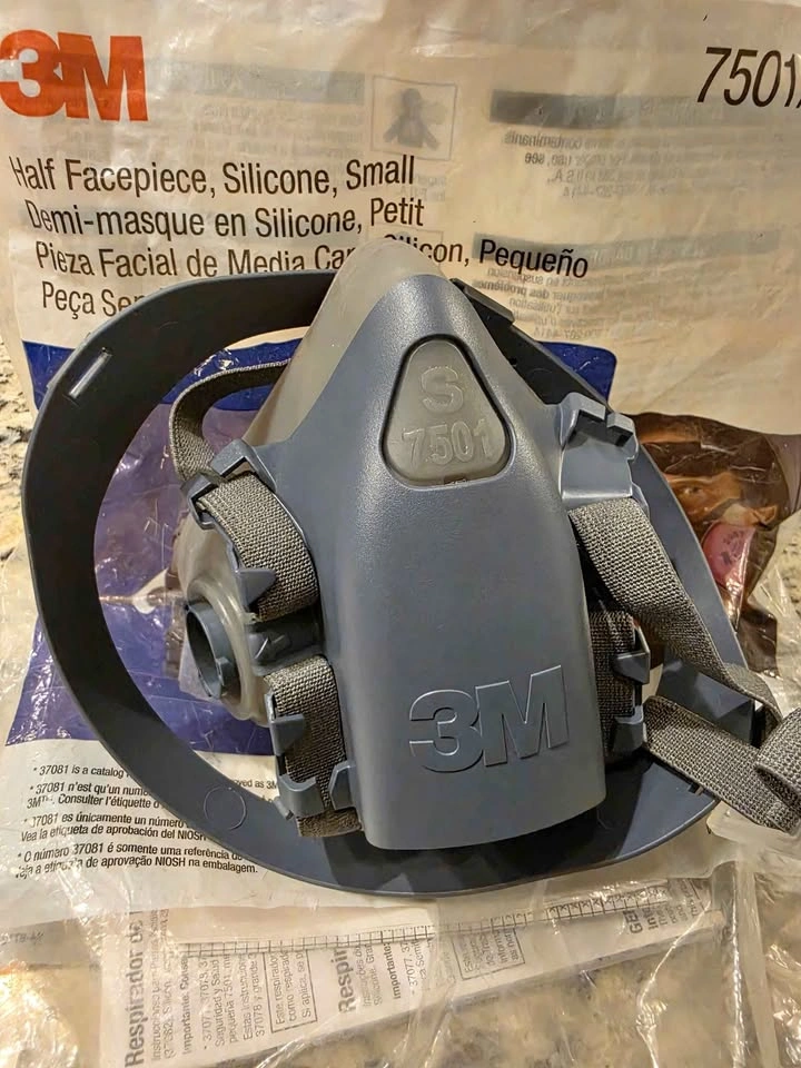 Brand New 3M Silicone Half masks and filters