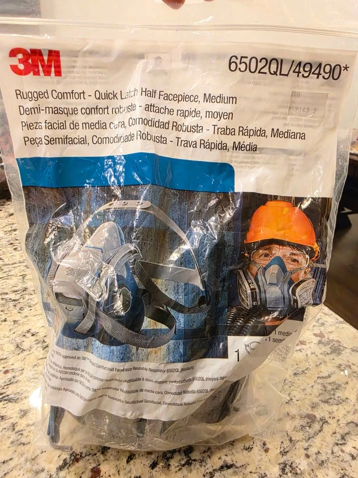 Brand New 3M Silicone Half masks and filters - photo 4