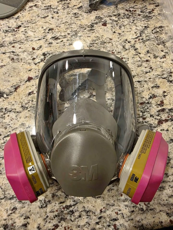 Brand New Open Box 3M 6900 Full Face Mask