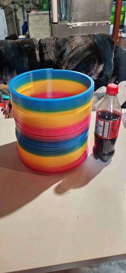 Giant slinky