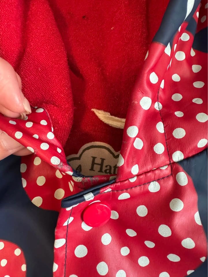 Hatley Baby Apple Print Raincoat Size 12-18 Months - photo 3
