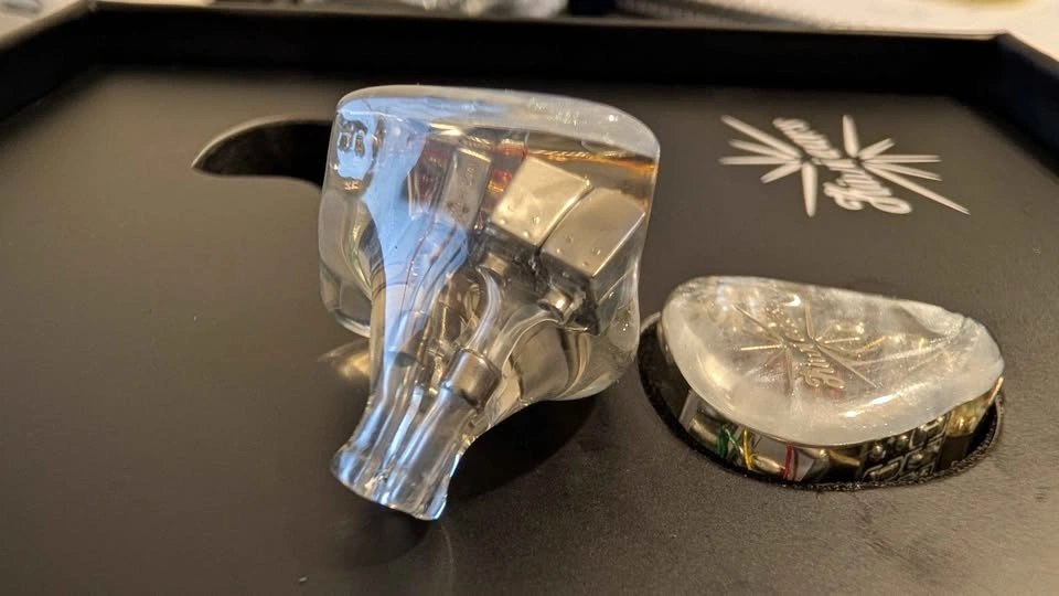 Kiwi Ears Orchestra Lite (Clear) 8BA IEM Earphones - photo 2