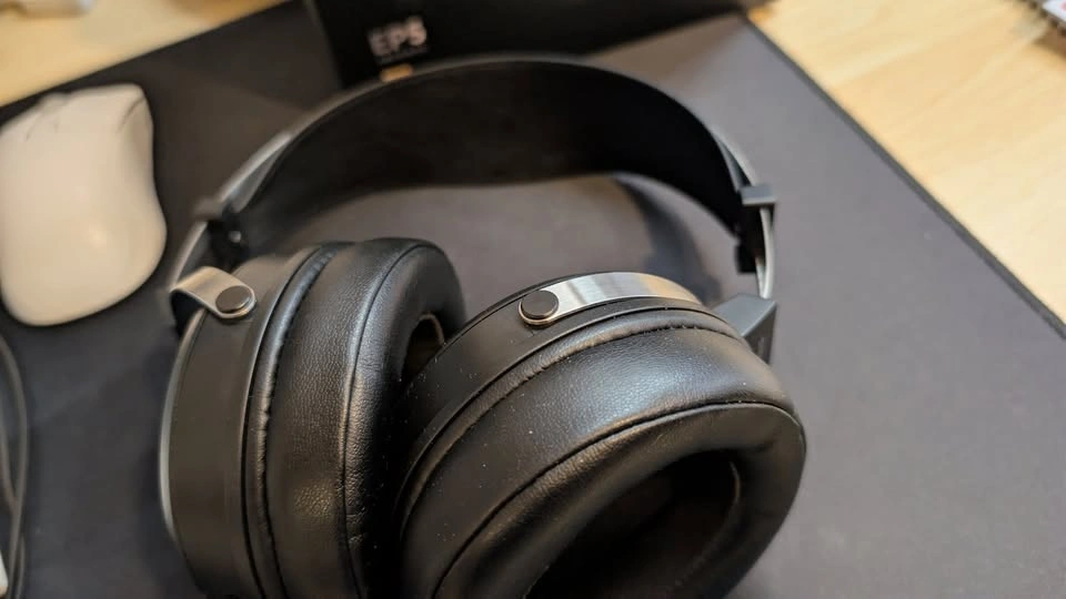 Simgot EP5 Closed-Back Over-Ear Audiophile Headphones – Mint Con - photo 3