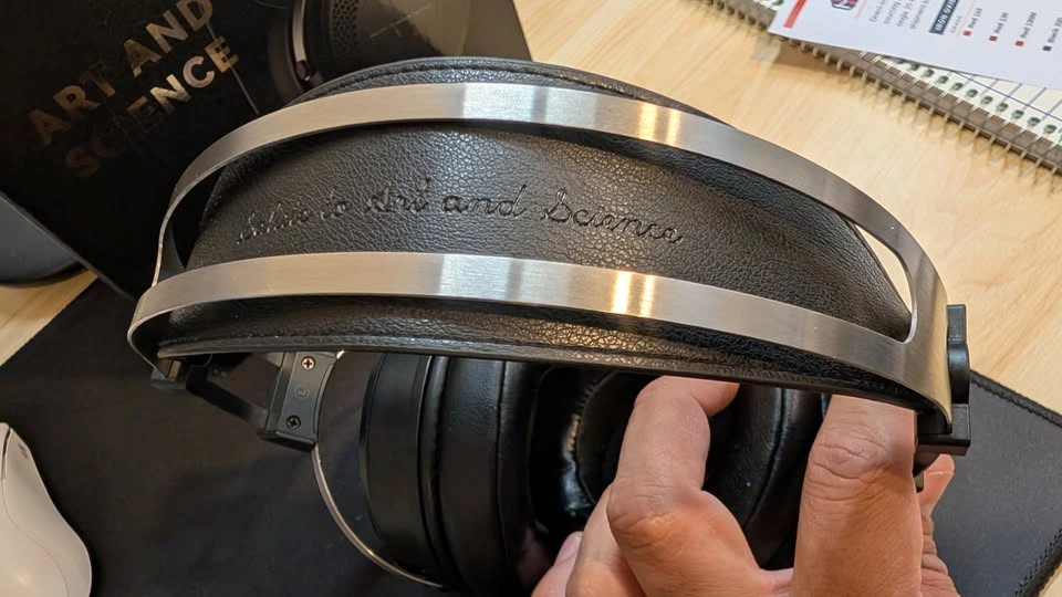 Simgot EP5 Closed-Back Over-Ear Audiophile Headphones – Mint Con - photo 5