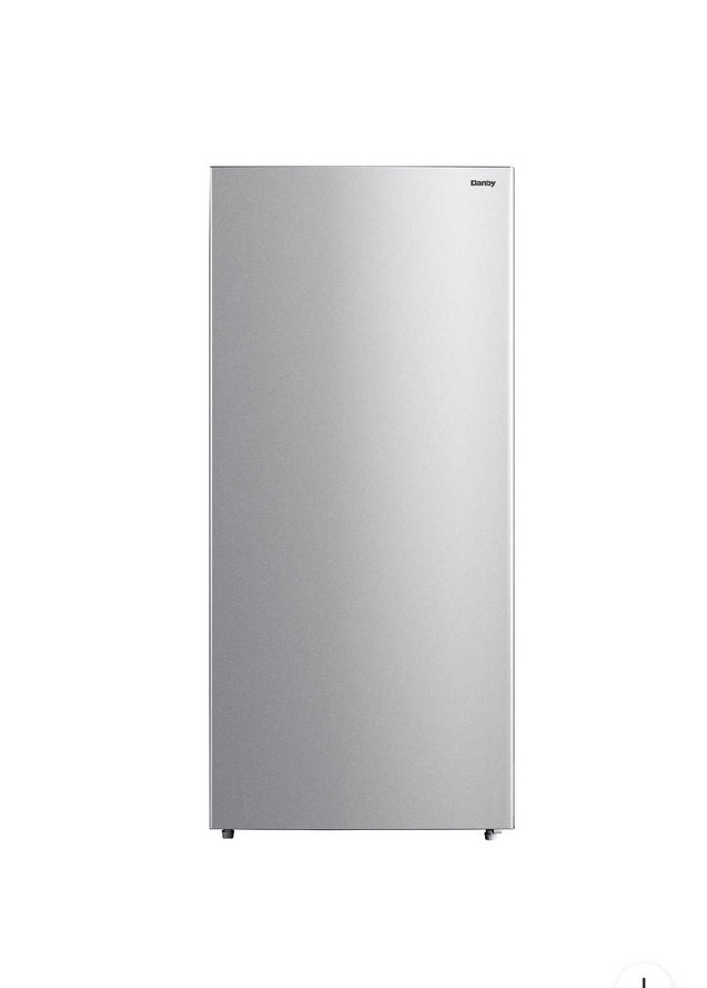 Danby 6.8 cu ft Convertable upright Freezer
