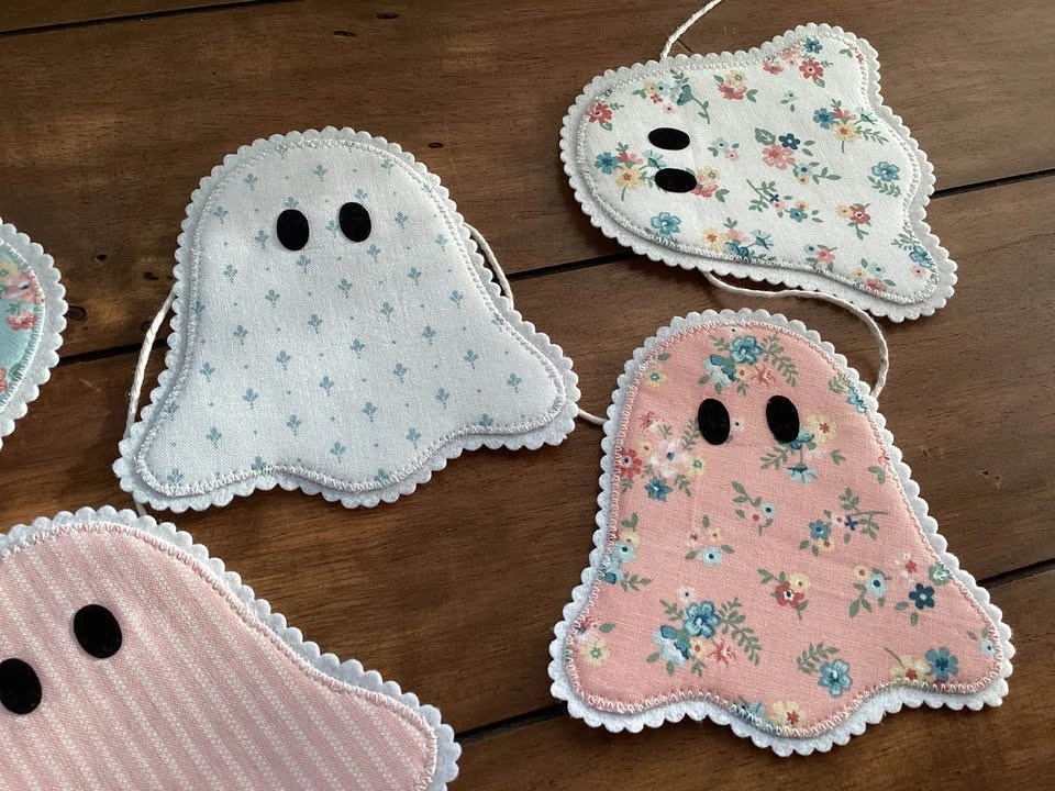 Handmade Fabric Ghost Bunting - photo 4