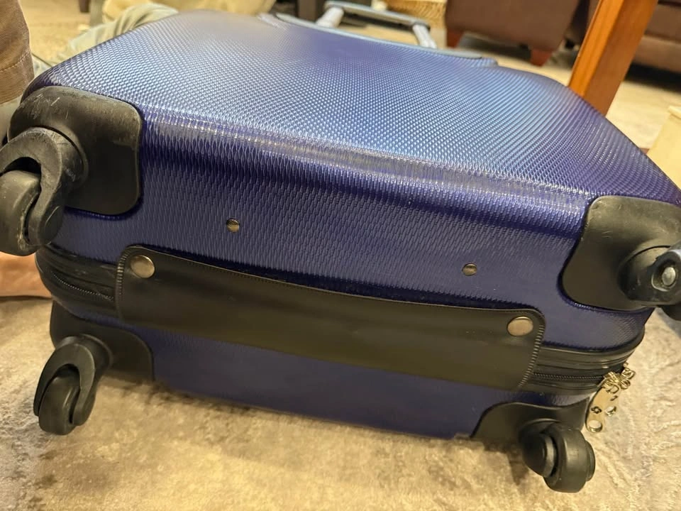 Samsonite Hardside Spinner Suitcase - photo 2