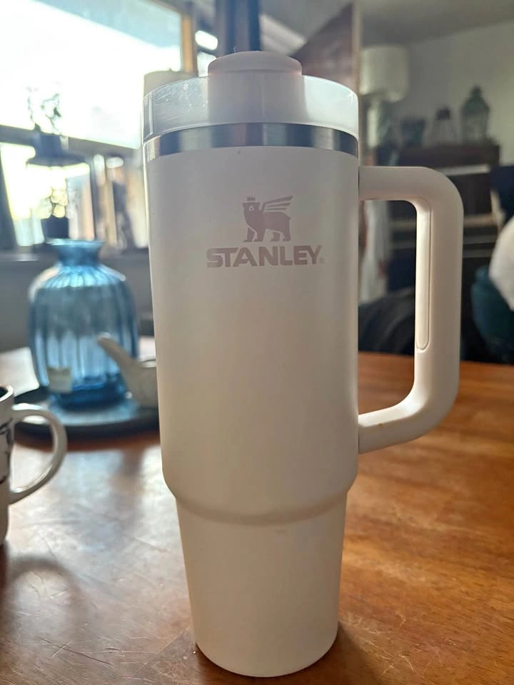 Stanley 30 oz Quencher H2.0 Tumbler