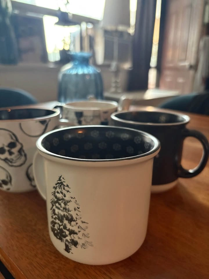Multiple/Various Mugs for Sale - photo 2