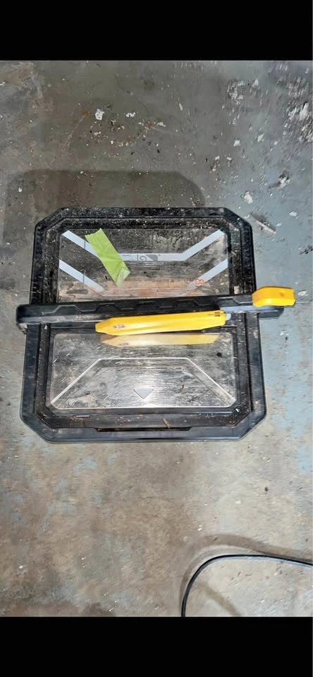 Wet Tile Saw