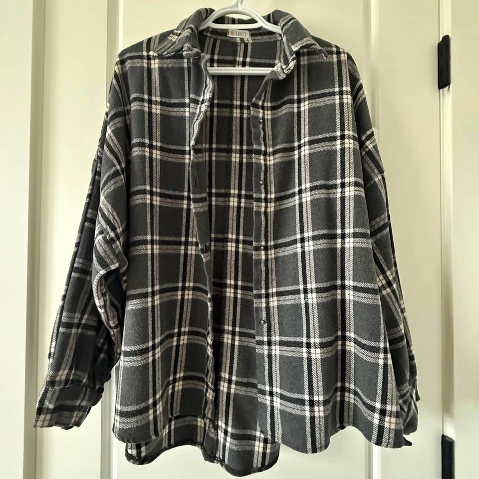Grey Plaid Oversized Shacket / Flannel Long Sleeve