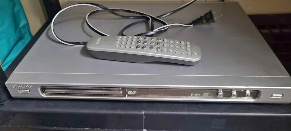 Philips Progressive Scan DVD Player