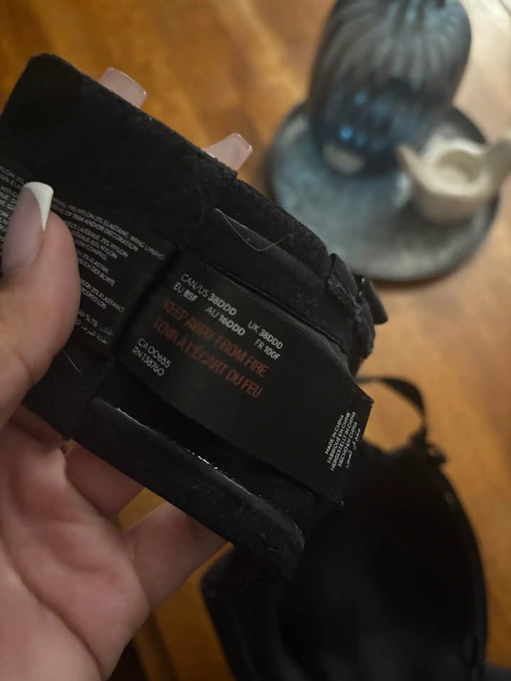 Ashley Graham Wired Bra 38 DDD - photo 3