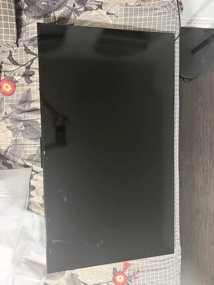 TCL 50” Smart TV – Like New – Used Only for 1 Month - photo 3