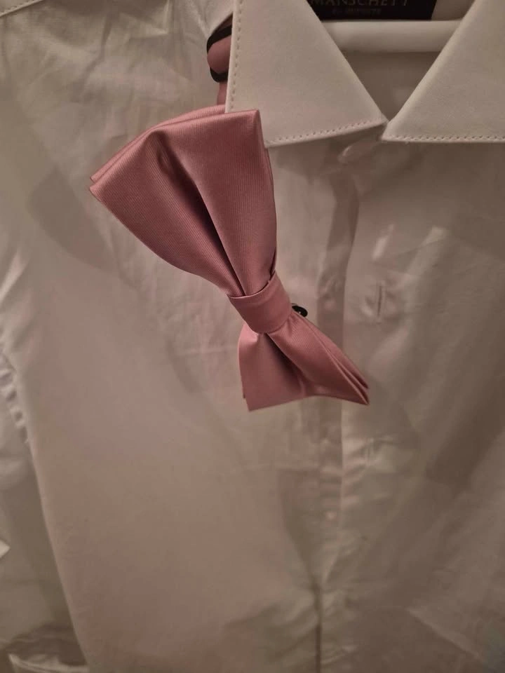 Manschett by Quesste White Dress Shirt with Pink Bow Tie - Size - photo 3