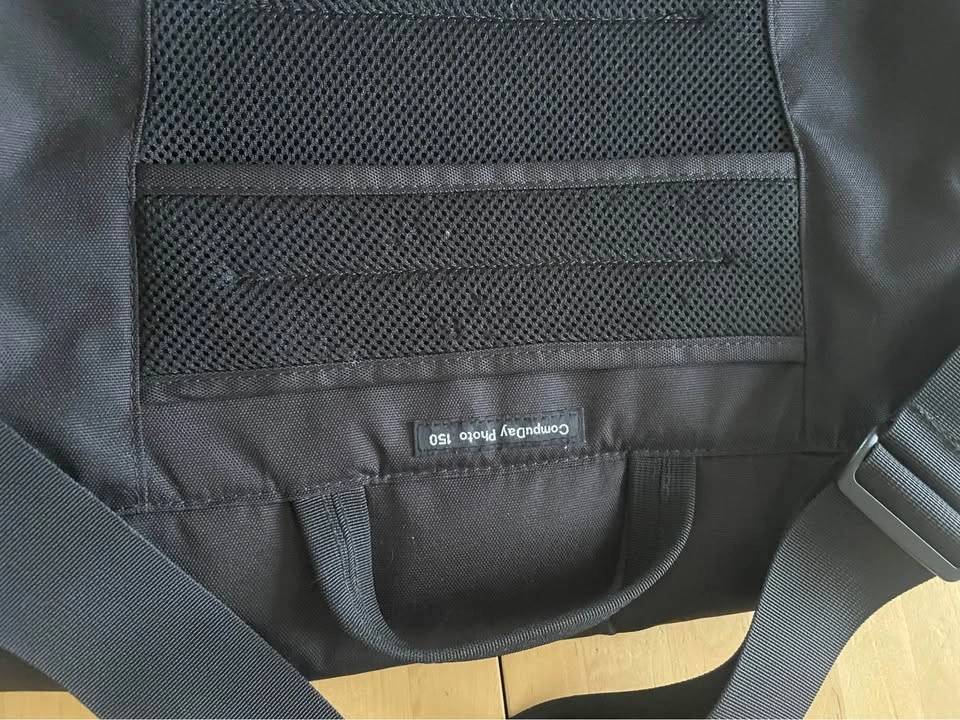 Lowepro CompuDay Photo 150 Messenger Bag - photo 4
