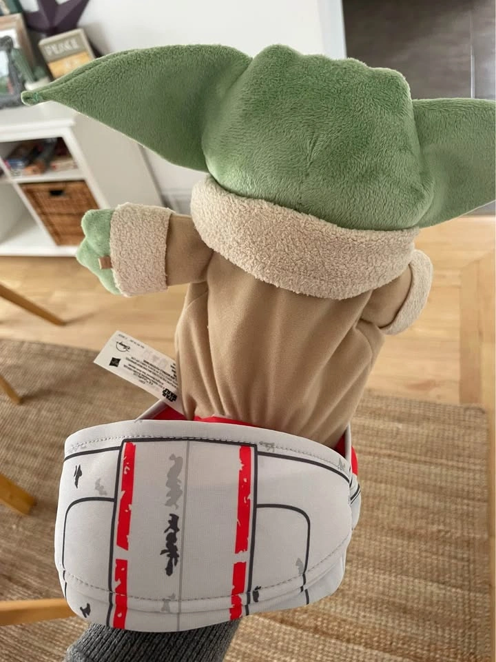 Baby Yoda hand puppet - photo 2
