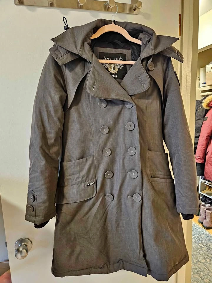 Nobis Tula Women's Down Parka | Small *PRICED TO SELL*