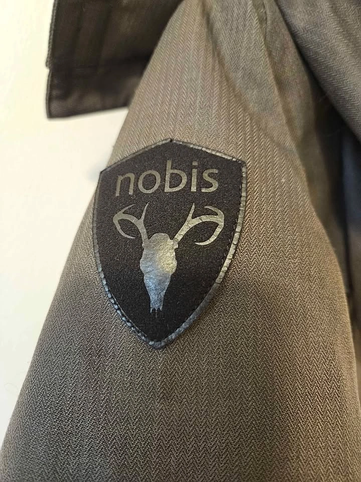 Nobis Tula Women's Down Parka | Small *PRICED TO SELL* - photo 3
