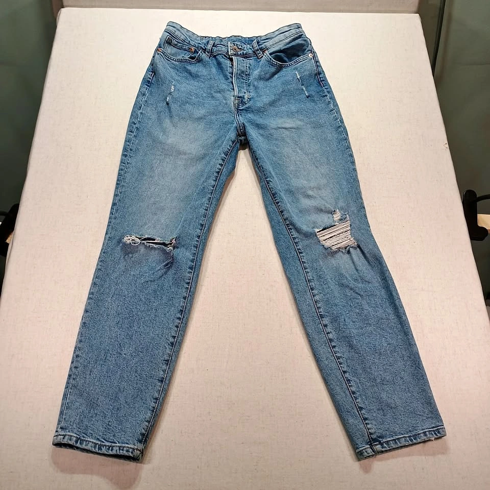 H&M Ultra High Waist Mom Jeans Distressed Light Wash Size 6