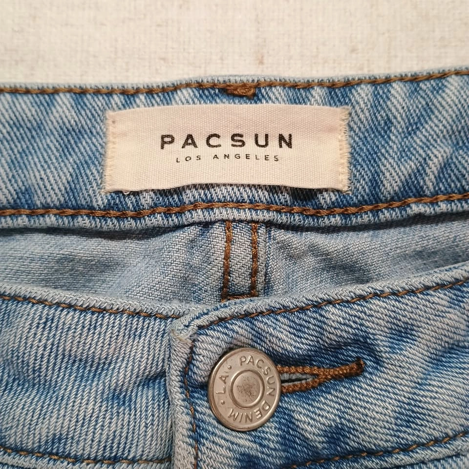 PacSun Mom Jeans Light Wash Denim Distressed High Rise Size 31 - photo 3