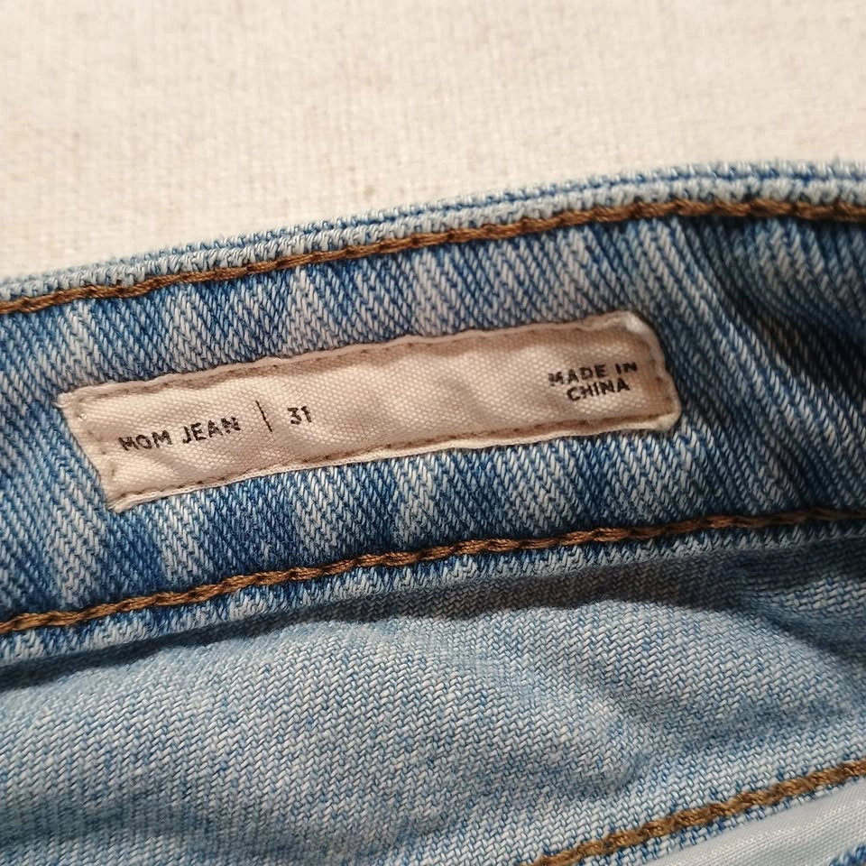 PacSun Mom Jeans Light Wash Denim Distressed High Rise Size 31 - photo 4
