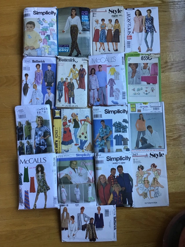 Lot of 17 Sewing Patterns Vintage and Newer