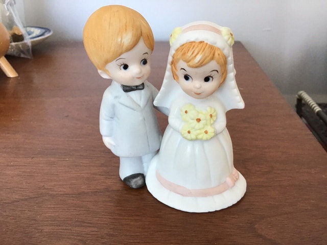 Vintage Lefton wedding cake topper