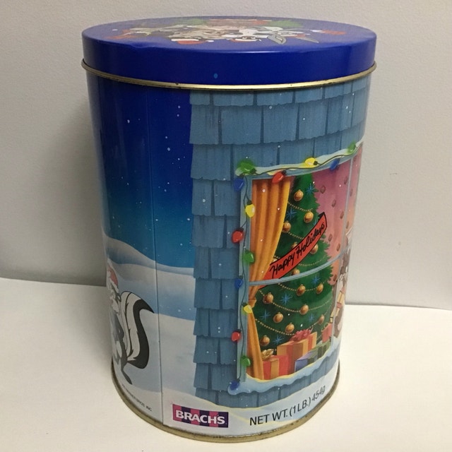Vintage Warner Brothers Bugs Bunny Tin - photo 2