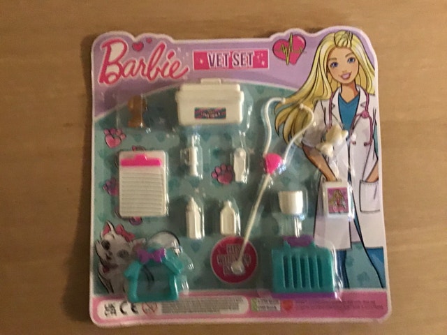 Barbie Vet Set
