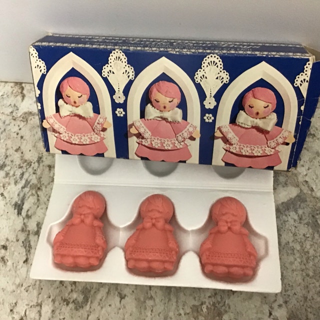 Vintage 1970s Avon Choir Boys Soaps