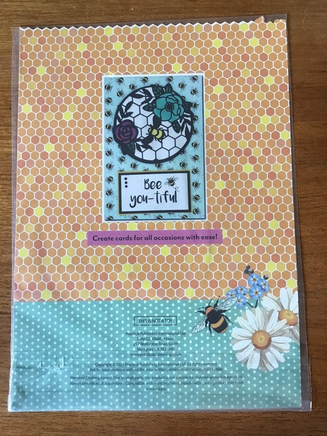 Bee Happy Craft Die and Stamp Set - photo 2