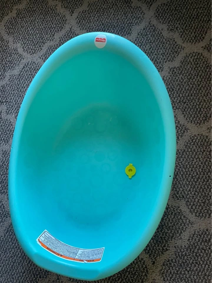 Fisher Price baby bath tub - photo 2